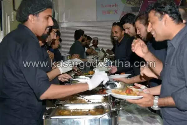 സ്നേഹത്തിന്റെയും സൗഹൃദത്തിന്റെയും മാധുര്യം വിളമ്പി മൊവാസ് സമൂഹ നോമ്പുതുറ