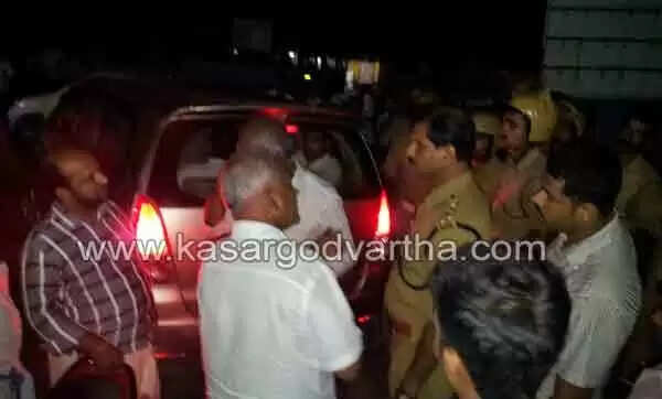 ചളിയങ്കോട്ടും മേല്പറമ്പിലും അക്രമികളുടെ വിളയാട്ടം: വിദ്യാര്ത്ഥിക്ക് ഗുരുതരം, വീടുകളും കാറുകളും തകര്ത്തു