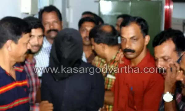 വിജയ ബാങ്ക് കൊള്ള: മുഴുവന് സ്വര്ണവും കണ്ടെടുത്തു, 4 പ്രതികളുടെ അറസ്റ്റ് രേഖപ്പെടുത്തി, 3 പേര് ഒളിവില്