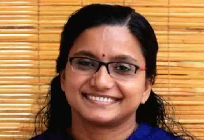 Appointment Order | വിവാദങ്ങള്ക്ക് വിരാമം: പ്രിയാ വര്ഗീസിന് കണ്ണൂര് സര്വകലാശാല നീലേശ്വരം കാംപസില് നിയമന ഉത്തരവ്