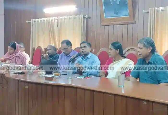 Tourism | ഉദുമയെ ആദ്യ ടൂറിസം പഞ്ചായതായി പ്രഖ്യപിക്കണമെന്ന് പ്രസിഡന്റ് പി ലക്ഷ്മി; ആവശ്യം കലക്ടര്ക്ക് മുന്നില്