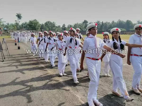 രാജ്യത്തെ വിധ്വംസക പ്രവര്ത്തനങ്ങള് ഗാന്ധിയന് മാര്ഗത്തിലൂടെ ചെറുക്കണം: മന്ത്രി കെ.പി. മോഹനന്