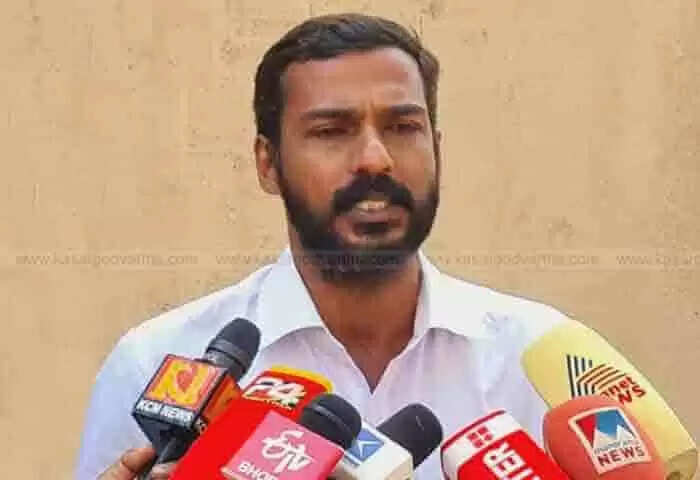 Allegation | ബേക്കല് ബീച്: ടൂറിസം ഡിപാര്ട്മെന്റ് അന്വേഷണത്തിന് ചുമതലപ്പെടുത്തിയ സംഘം ഫെസ്റ്റിനെ വെള്ളപൂശാന് മാത്രം, വിജിലന്സിന് നല്കിയ പരാതി സര്കാര് പൂഴ്ത്തി വച്ചിരിക്കുകയാണെന്നും പരാതിക്കാരനായ ബി പി പ്രദീപ് കുമാര്