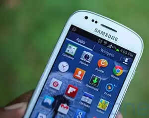 കടയില് ചാര്ജിനു വെച്ച 14,500 രൂപയുടെ പുതിയ മൊബൈല് മോഷണം പോയി