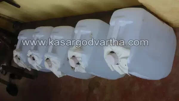 മായിപ്പാടിയില് സ്പിരിറ്റ് വേട്ട; ഒരാള്ക്കെതിരെ കേസെടുത്തു