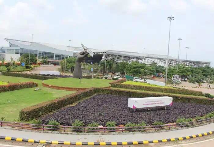 Mangalore Airport | മംഗ്ളുറു വിമാനത്താവളത്തില് എത്തുന്നവര് ശ്രദ്ധിക്കുക! ഇനി ലഗേജുകള് അലക്ഷ്യമായി വെച്ച് കറങ്ങാന് നിക്കേണ്ട; കണ്ടെത്താന് വിദഗ്ധരായ നായ്ക്കളുടെ സംഘത്തെ നിയോഗിച്ചു