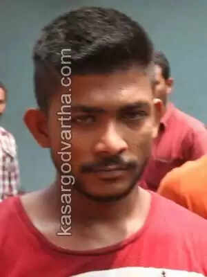 നഗ്നചിത്ര കേസില് സീരിയല് നടിയും മൂന്ന് കൂട്ടാളികളും അറസ്റ്റില്