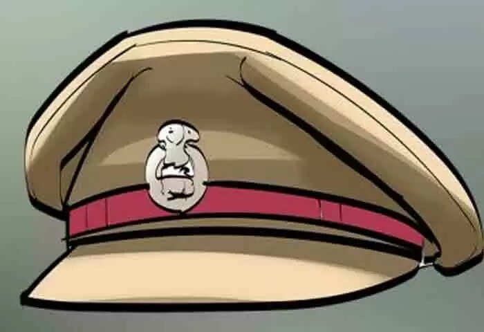 Dismissed | 'പരാതിക്കാരിക്കെതിരെ ലൈംഗികാതിക്രമം'; കാസര്കോട് ക്രൈംബ്രാഞ്ച് ഇന്സ്പെക്ടര് ആര് ശിവശങ്കരനെ സര്വീസില് നിന്ന് നീക്കം ചെയ്തു; പുറത്തായത് നിരവധി ആരോപണങ്ങളും നടപടികളും നേരിട്ട ഉദ്യോഗസ്ഥന്