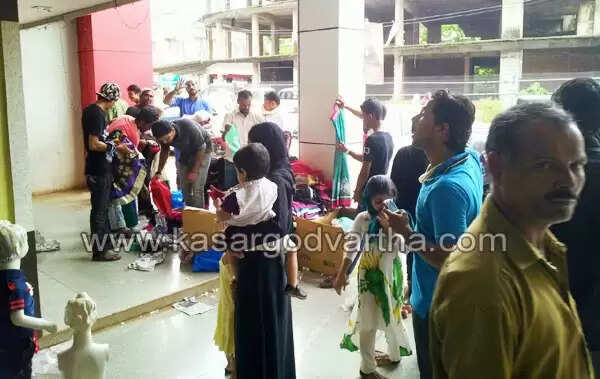 വിലക്കയറ്റത്തിന്റെ പെരുന്നാള് വിപണി; എങ്കിലും നഗരത്തില് തിരക്കൊഴിഞ്ഞില്ല
