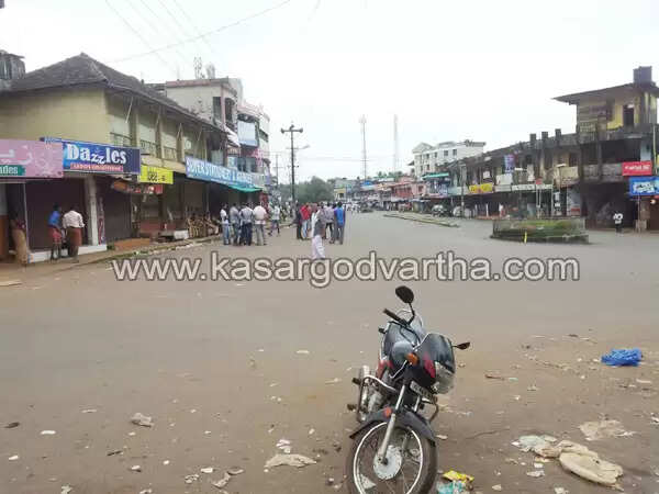 കുമ്പളയിലെ സി.പി.എം പ്രവര്ത്തകന്റെ കൊല: ഹര്ത്താല് പൂര്ണം, വിവിധ സ്ഥലങ്ങളില് പ്രകടനങ്ങള്