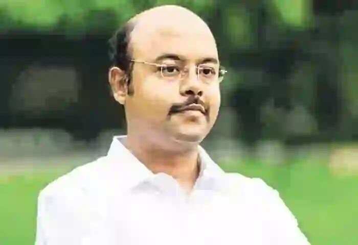Yathindra | 'വരുണയില് അച്ഛന് വരട്ടേ'; മനസ് തുറന്ന് സിദ്ധാരാമയ്യയുടെ മകന് യതീന്ദ്ര
