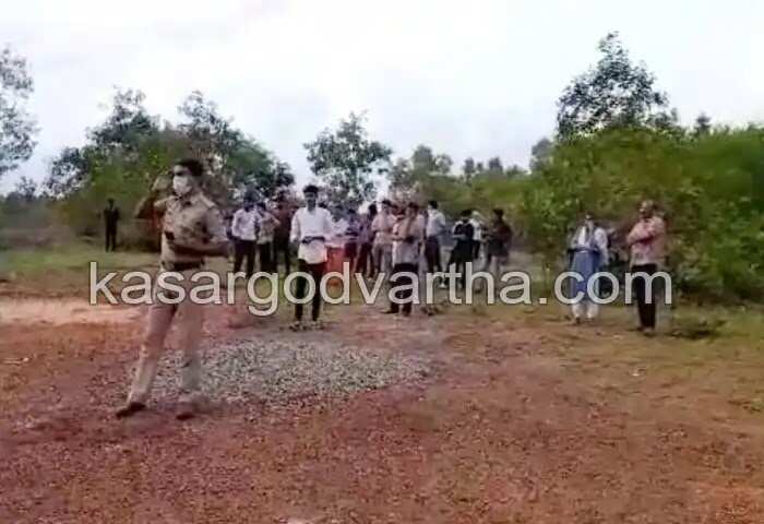 Investigation | ചാക്കില് കെട്ടി കക്കൂസ് കുഴിയില് തള്ളിയത്, തനിച്ച് താമസിക്കുന്ന സമ്പന്നനായ ബോര്വെല് ഏജന്റിനെ; കൊലയ്ക്ക് പിന്നിലെ കാരണം കണ്ടെത്താന് പൊലീസിന്റെ മിന്നല് നീക്കം