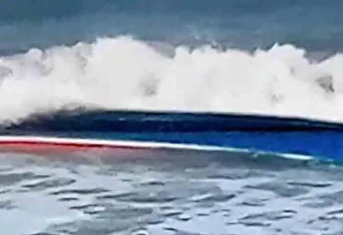 Canoe accident | കാസര്കോട്ട് രണ്ടിടത്ത് തോണി അപകടം: 5 പേര്ക്ക് പരുക്ക്, ലക്ഷങ്ങളുടെ നാശനഷ്ടം