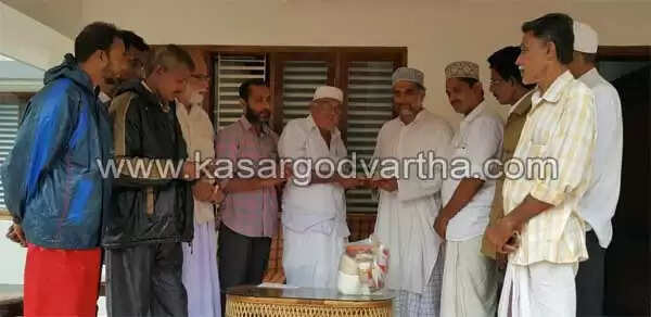 പള്ളിക്കാല് വാര്ഡില് റമദാന് റിലീഫ് വിതരണം ചെയ്തു