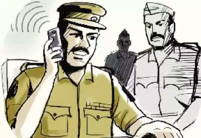 Police Booked | 'ഖുതുബയില് ഖത്വീബ് നടത്തിയ പ്രസംഗത്തിന്റെ പേരില് ഭീഷണി'; രണ്ടാഴ്ചയ്ക്ക് ശേഷം രണ്ട് പേര്ക്കെതിരെ കേസ്