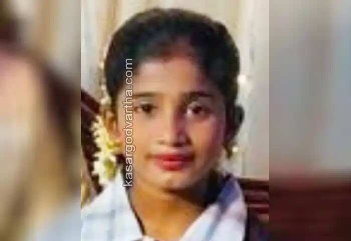 Tragedy | നോവായി ആഇശത് മിൻഹ; ദുഃഖത്തിലാണ്ട് നാട്; മാതാപിതാക്കളെ ആശ്വസിപ്പിക്കാനാകാതെ ബന്ധുക്കൾ; അംഗഡിമൊഗറിന് നഷ്ടമായത് പഠനത്തിൽ മിടുക്കിയായ വിദ്യാർഥിനിയെ