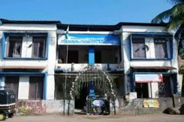 സെക്രട്ടറി ഇല്ലാതെ നാലുമാസം; നഗരസഭയില് ഭരണപ്രതിസന്ധി