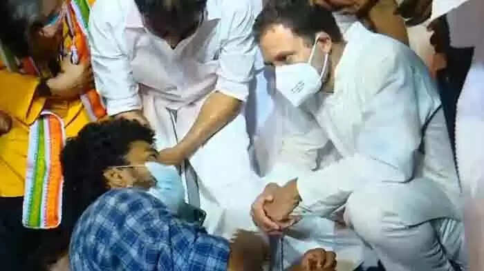 പിഎസ്സി ഉദ്യോഗാര്ത്ഥികള് നടത്തുന്ന സമരത്തിന് പിന്തുണ നല്കി രാഹുല് ഗാന്ധി