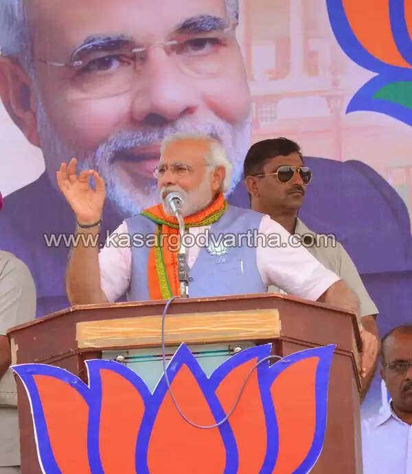 കൊടുങ്കാറ്റായി മോഡി; ആവേശത്തേരിലേറി അണികള്