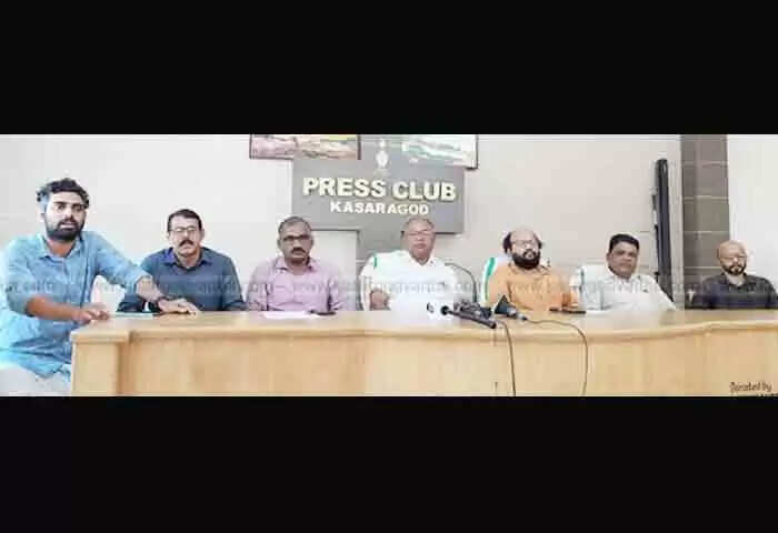 Awards | നെല്ലിക്കാട്ട് ജനമിത്ര കലാകായിക സാംസ്കാരിക വേദിയുടെ പുരസ്കാരങ്ങൾ എം കുഞ്ഞമ്പു പൊതുവാളിനും വാവടുക്കം കുഞ്ഞമ്പു പണിക്കർക്കും