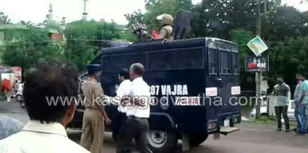 ഫേസ് ബുക്ക് പ്രചരണം: കുമ്പളയില് പ്രതിഷേധ പ്രകടനം