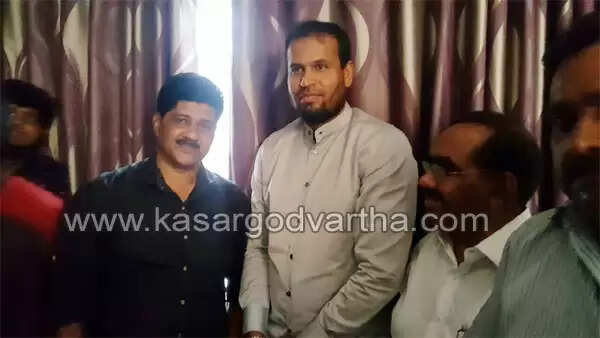 യൂസുഫ് പത്താന് കാസര്കോട്ടെത്തി; ആവേശത്തോടെ ആരാധകര്