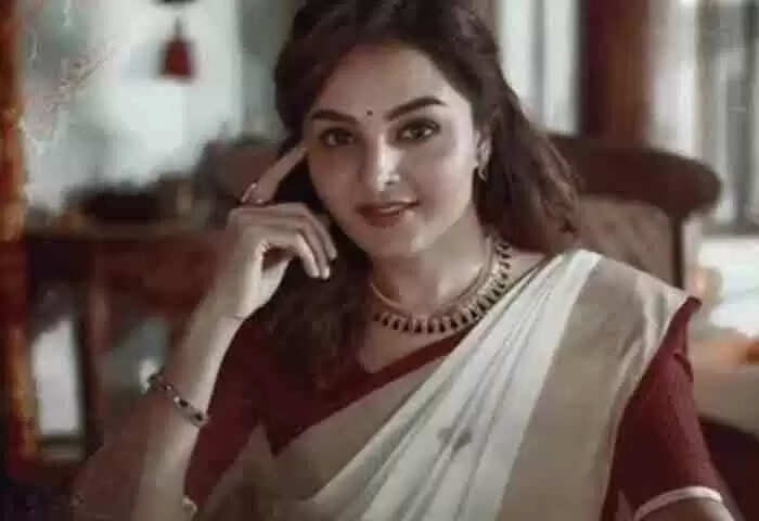Manju Warrier | മിസ്റ്റര് എക്സ്: തമിഴില് മൂന്നാമത്തെ ചിത്രവുമായി വീണ്ടും നടി മഞ്ജു വാര്യര്
