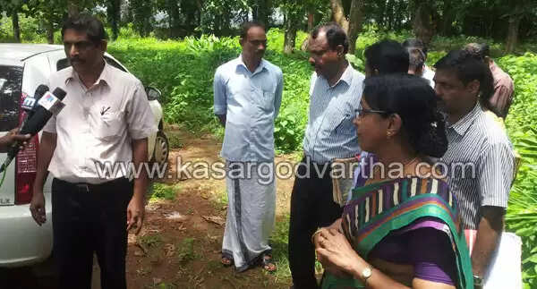 കാസര്കോട് കോട്ട സ്ഥിതി ചെയ്യുന്ന സ്ഥലത്ത് സര്ക്കാര് ബോര്ഡ് സ്ഥാപിച്ചു