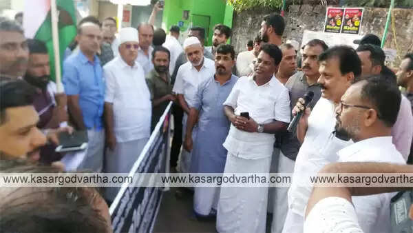 പൗരത്വ ഭേദഗതി നിയമത്തിനെതിരെ പ്രതിഷേധം കത്തുന്നു; കാസര്കോട്ട് വിവിധയിടങ്ങളില് കൂറ്റന് റാലികള്