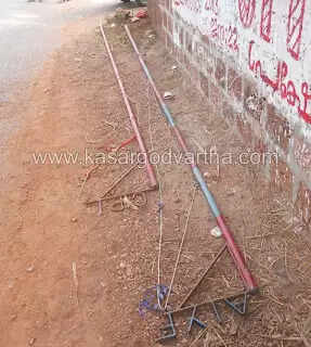സി.പി.ഐ-എ.ഐ.വൈ.എഫ് കൊടിമരങ്ങള് നശിപ്പിച്ചു