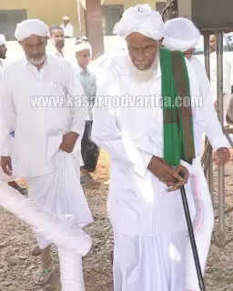 റഈസുല് ഉലമ കാളമ്പാടി ഉസ്താദ്: സുന്നി കൈരളിയുടെ വിളക്കുമാടം