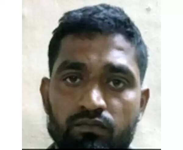 കന്നുകാലികളെ മോഷ്ടിച്ചുകടത്തുന്ന യുവാവിനെ പോലീസ് അറസ്റ്റു ചെയ്തു; അറസ്റ്റിലായത് 14 കേസുകളില് പോലീസ് തിരയുകയായിരുന്ന പ്രതി