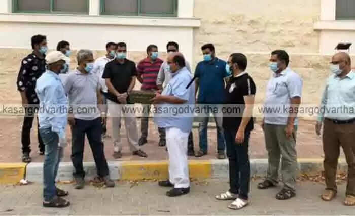 ഗൾഫിലും ആവേശം; കാസർകോട്ടെ സ്ഥാനാർഥികൾക്ക് വോട് തേടി കെഎംസിസി പ്രവർത്തകർ