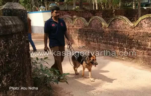 മദ്രസ അധ്യാപകന്റെ കൊലപാതകം: അയല്വാസിയുടെ പരാതിയില് കേസെടുത്തു; അന്വേഷണം കാസര്കോട് ഡി വൈ എസ് പിയുടെ നേതൃത്വത്തിലുള്ള പ്രത്യേക സംഘത്തിന്; കൊലയ്ക്ക് ശേഷം വൈദ്യുതി ബന്ധം വിച്ഛേദിച്ചതായും സംശയം