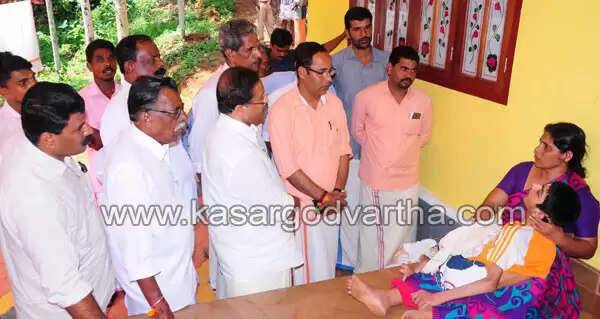 അക്രമ ബാധിത പ്രദേശങ്ങള് ബിജെപി സംസ്ഥാന പ്രസിഡണ്ട് വി. മുരളീധരന് സന്ദര്ശിച്ചു