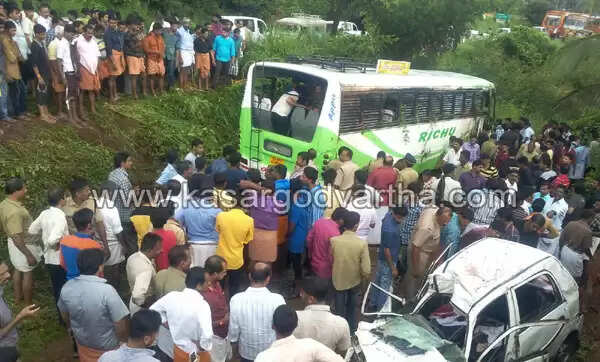 മാവുങ്കാലില് ബസും കാറും കൂട്ടിയിടിച്ച് യുവതി മരിച്ചു; ഭര്ത്താവിനും കുട്ടിക്കും ഗുരുതരം