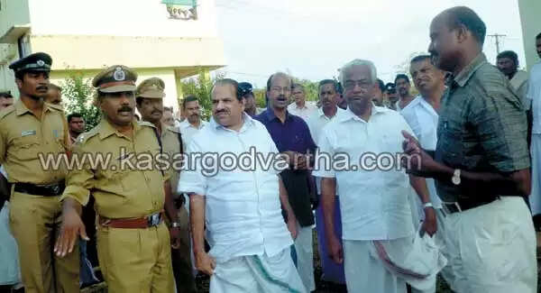 കോടിയേരി ചീമേനി തുറന്ന ജയില് സന്ദര്ശിച്ചു