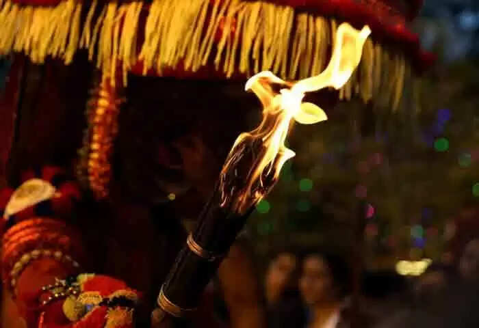 Photo Exhibition | നവരാത്രി: ചിറക്കല് കോവിലകത്ത് നടന്ന പെരുംകളിയാട്ട തെയ്യങ്ങളുടെ ചിത്ര പ്രദര്ശനമൊരുങ്ങുന്നു