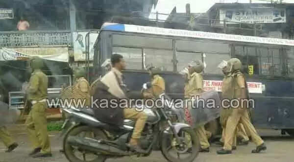 ഫേസ് ബുക്ക് പ്രചരണം: കുമ്പളയില് പ്രതിഷേധ പ്രകടനം