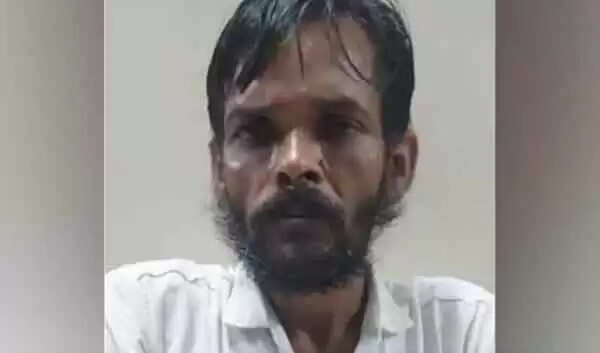 മാവോയിസ്റ്റ് എന്ന പേരില് ഫോണ് വിളിച്ച് ഭീഷണിപ്പെടുത്തി പണം തട്ടാന് ശ്രമിച്ചെന്ന കേസ്; 40കാരന് അറസ്റ്റില്