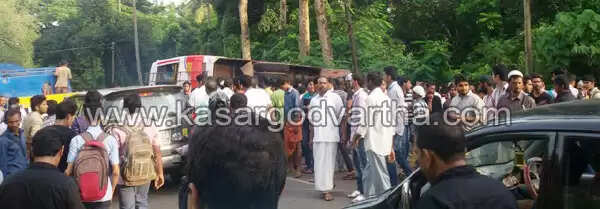 ബന്തിയോട് മള്ളംകൈയില് ബസ് മറിഞ്ഞ് നിരവധിപേര്ക്ക് പരിക്ക്; പരിക്കേറ്റവരില് ഭൂരിഭാഗവും വിദ്യാര്ത്ഥികള്