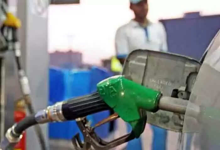 Fuel Price | യുഎഇയില് മാര്ച് മാസത്തെ ഇന്ധന വില പ്രഖ്യാപിച്ചു