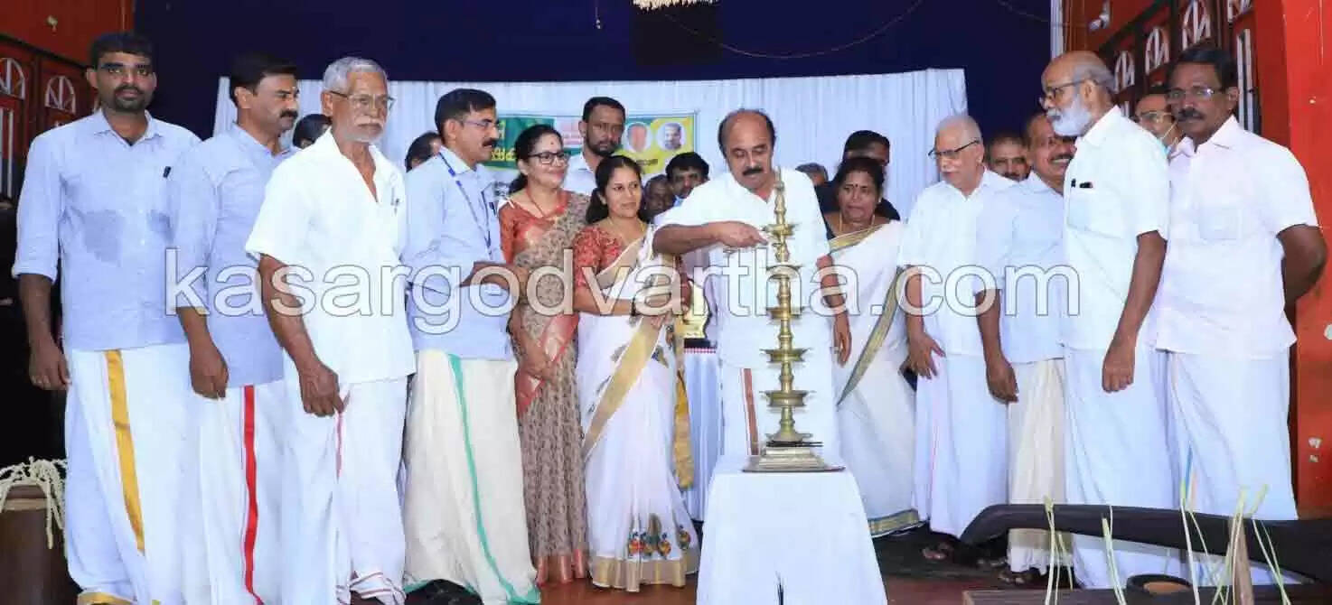 Farmers Day | നാടെങ്ങും കര്ഷക ദിന പരിപാടികള്; തൈകള് നട്ടും ആദരിച്ചും ആഘോഷം