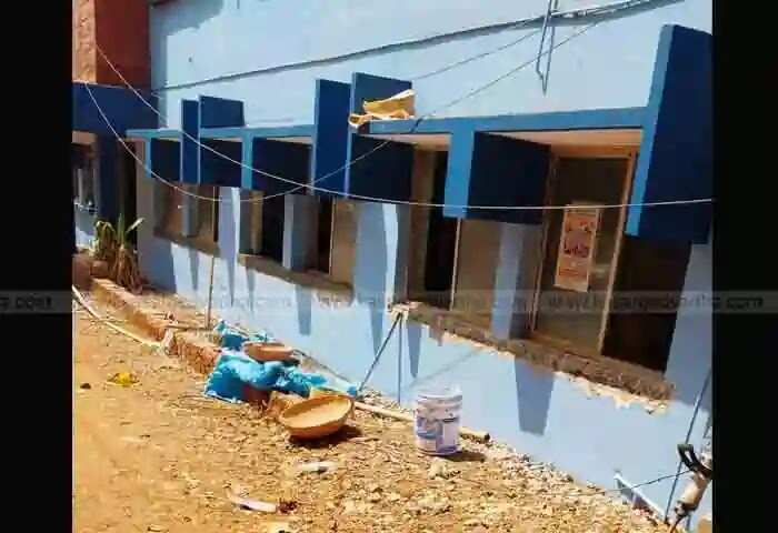 KasargodVartha Impact | ജല അതോറിറ്റി കലക്കുന്നുണ്ട്! പെയിന്റടിച്ച സ്ഥലത്തെ പൊട്ടിപ്പൊളിഞ്ഞ ഭാഗങ്ങൾ സിമന്റിട്ട് അടക്കുന്നു