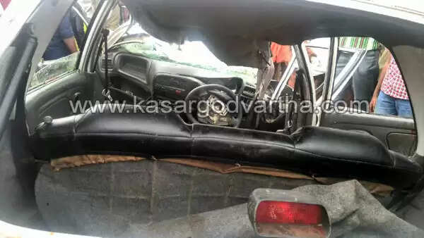 മാവുങ്കാലില് ബസും കാറും കൂട്ടിയിടിച്ച് യുവതി മരിച്ചു; ഭര്ത്താവിനും കുട്ടിക്കും ഗുരുതരം