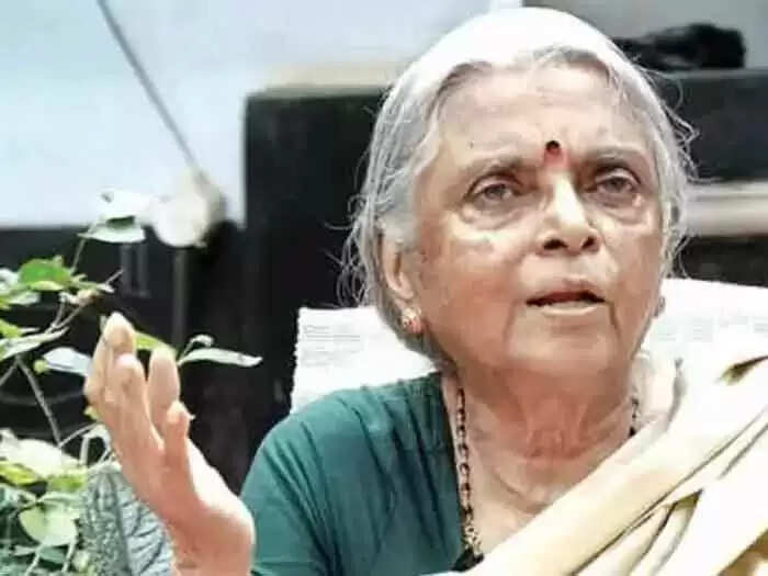 മലയാളത്തിന്റെ പ്രിയ കവയിത്രി സുഗതകുമാരിക്ക് വിട; മണ്മറഞ്ഞത് കവിതകളിലൂടെ ശക്തമായ സാമൂഹ്യ ഇടപെടലുകള് നടത്തിയ കവി ഹൃദയം