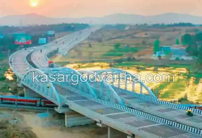 PM Modi | അതിവേഗ 10 വരി പാതയില് തേരോട്ടത്തിന് ബിജെപി; കര്ണാടകയില് മോദിയുടെ റാലിക്ക് 40 ഏകറില് ഒരുക്കം; ഒന്നര കി.മീറ്റര് റോഡ്ഷോയ്ക്ക് 40,000 പേര്