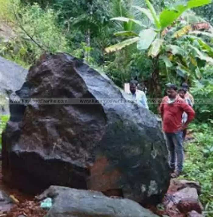 കല്ലപ്പള്ളി വട്ടോളി കമ്മാടി റോഡില്‍ പന്നിപ്പാറ തോടിനു കുറുകെ നിര്‍മ്മിക്കുന്ന പാലം പ്രവൃത്തി ഉദ്ഘാടനം റവന്യു വകുപ്പ് മന്ത്രി നിര്‍വഹിച്ചു