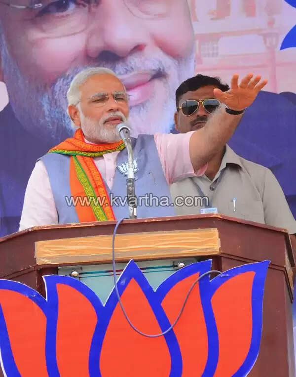 കൊടുങ്കാറ്റായി മോഡി; ആവേശത്തേരിലേറി അണികള്