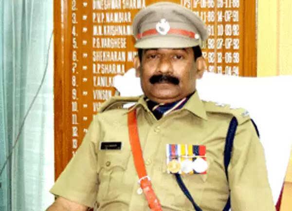 സോഷ്യല് മീഡിയയില് ഹര്ത്താലിന് ആഹ്വാനം ചെയ്തവര്ക്കെതിരെ നടപടി ആരംഭിച്ചതായി ജില്ലാ പോലീസ് ചീഫ്; അന്വേഷണം ക്രൈംബ്രാഞ്ചിന്